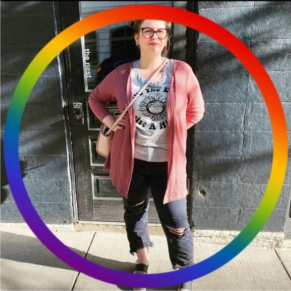 Meet your Posher, Kirsten - Picture 4 of 11